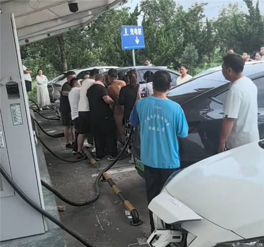 北京北京牌照新能源车转让及价格：老司机带你避开这些坑！